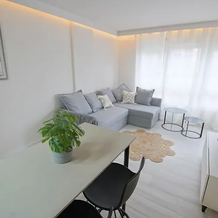 En La Playa De Wifi Y Garaje Appartement *