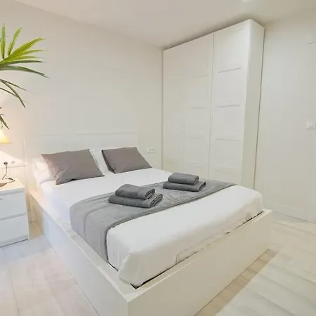 En La Playa De Wifi Y Garaje Appartement Brazomar