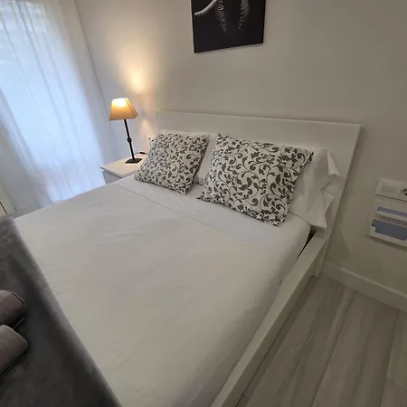 En La Playa De Wifi Y Garaje Appartement Brazomar